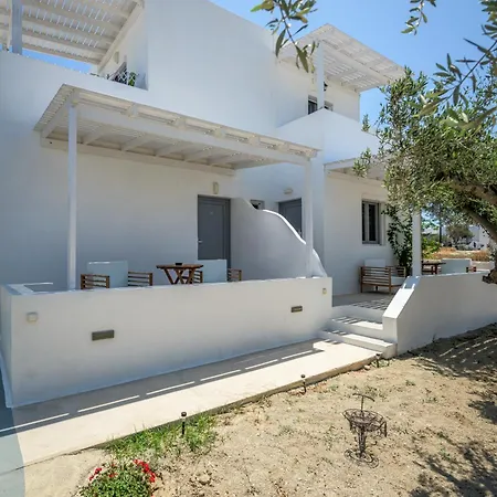 ホテル Pente Elies Milos