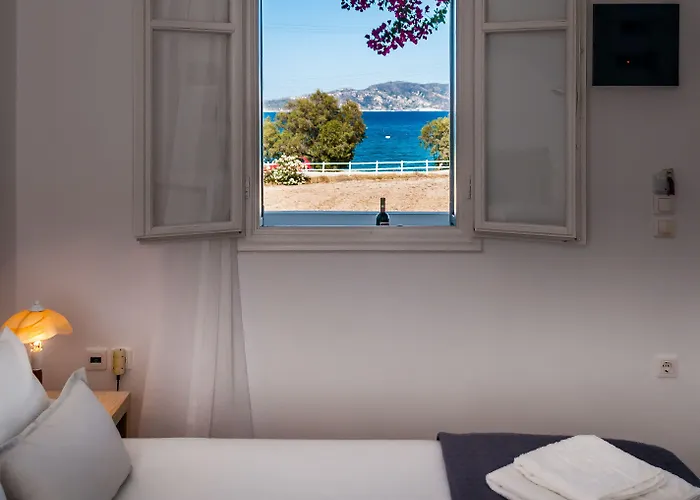 Hotel Pente Elies Milos Pollonia