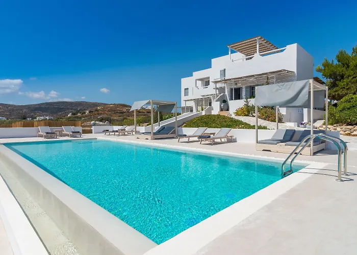 Pente Elies Milos Hotel