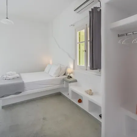 Pente Elies Milos 3* Pollonia