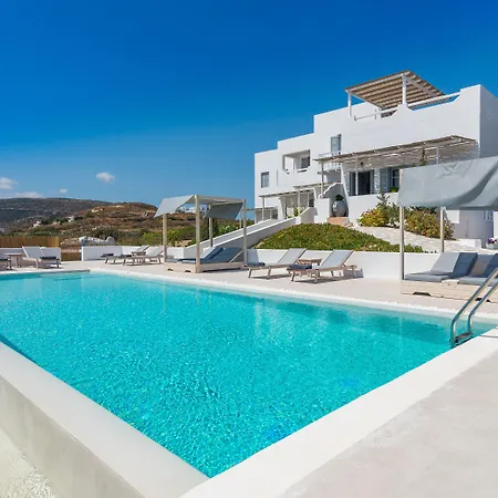 Pente Elies Milos Hotel