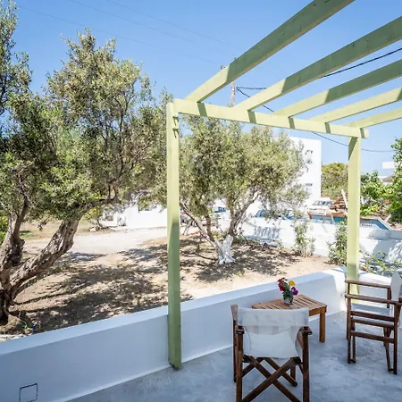 Pente Elies Milos 3* Pollonia