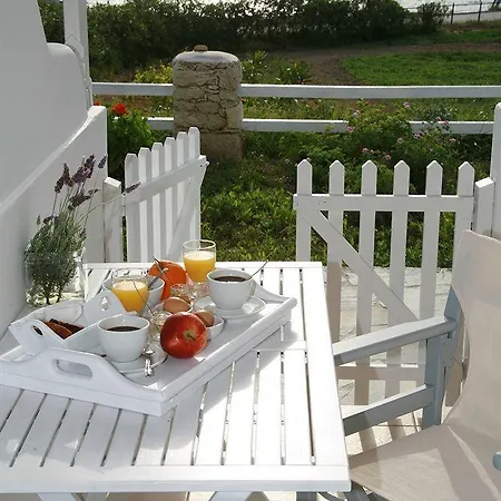 Hotel Pente Elies Milos