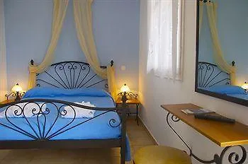 Hotel Pente Elies Milos 3*