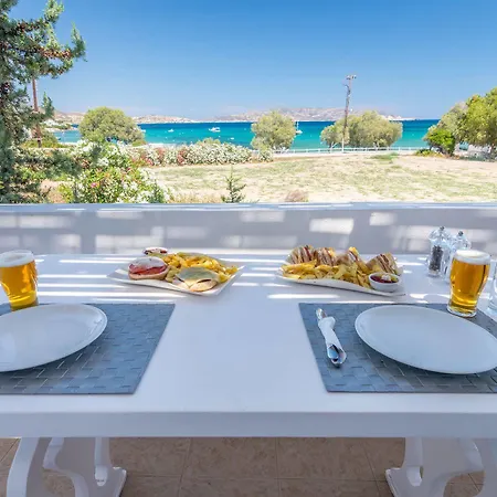 Pente Elies Milos Hotel Pollonia