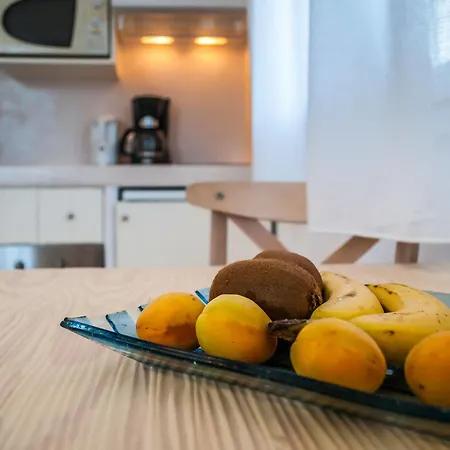 Hotel Pente Elies Milos 3*