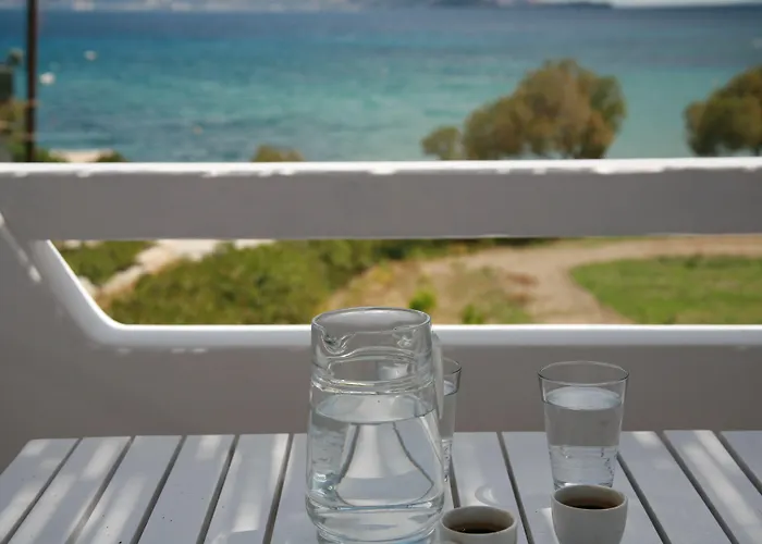 Pente Elies Milos Pollonia