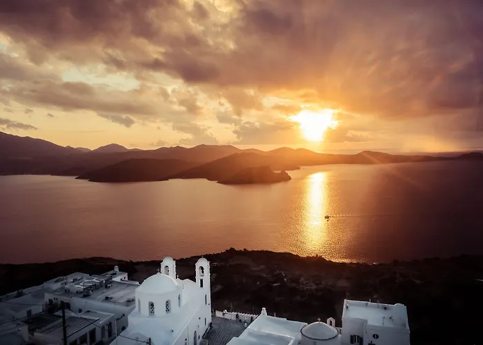 Pente Elies Milos Pollonia